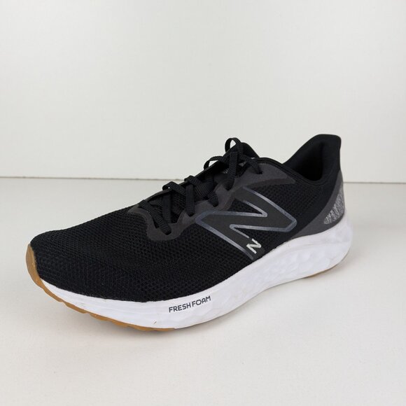 New Balance Fresh Foam Arishi v4 Mens Size 13 Sneaker Black/Silver/Gum Marisek4. main image 5